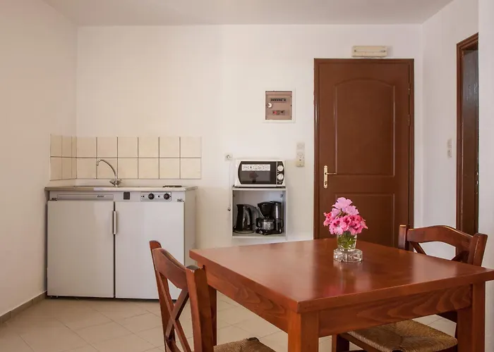 Ekavi Apartments
