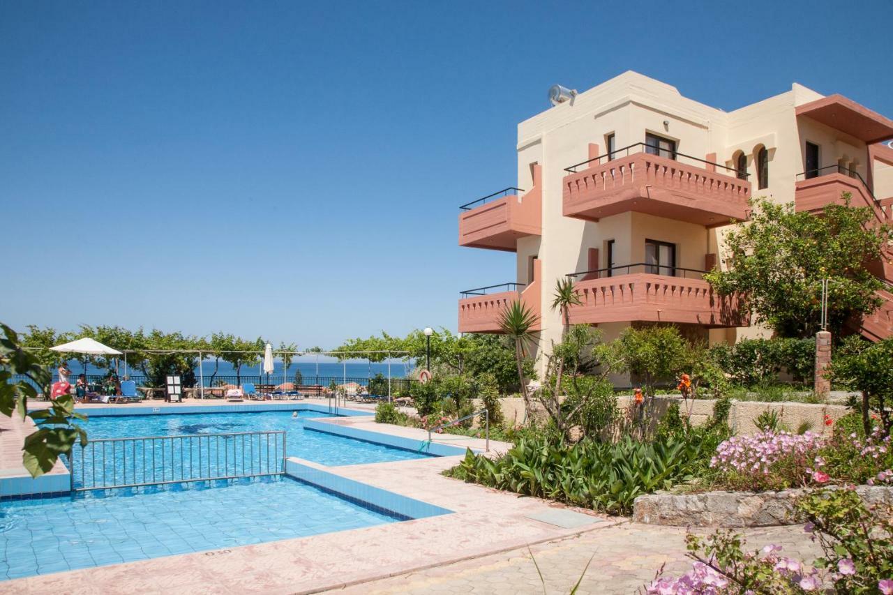Aparthotel Ekavi Agia Marina (Crete)
